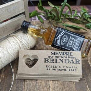 Etiquetas personalizadas celebracion, modelo 7. Set de 25 unidades.
